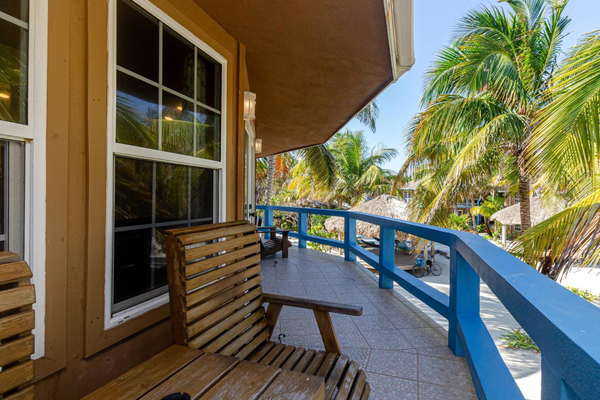 White Sands Cove San Pedro  Exterior foto